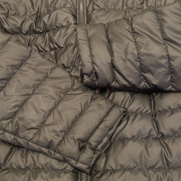 Patagonia men’s Tres 3-in-1 Parka zipout jacket size XL - Picture 3 of 8